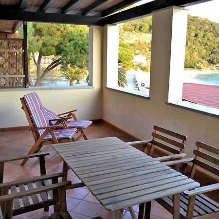 Apartament Le Soleil Spiaggia di Cavoli Zewnętrze zdjęcie