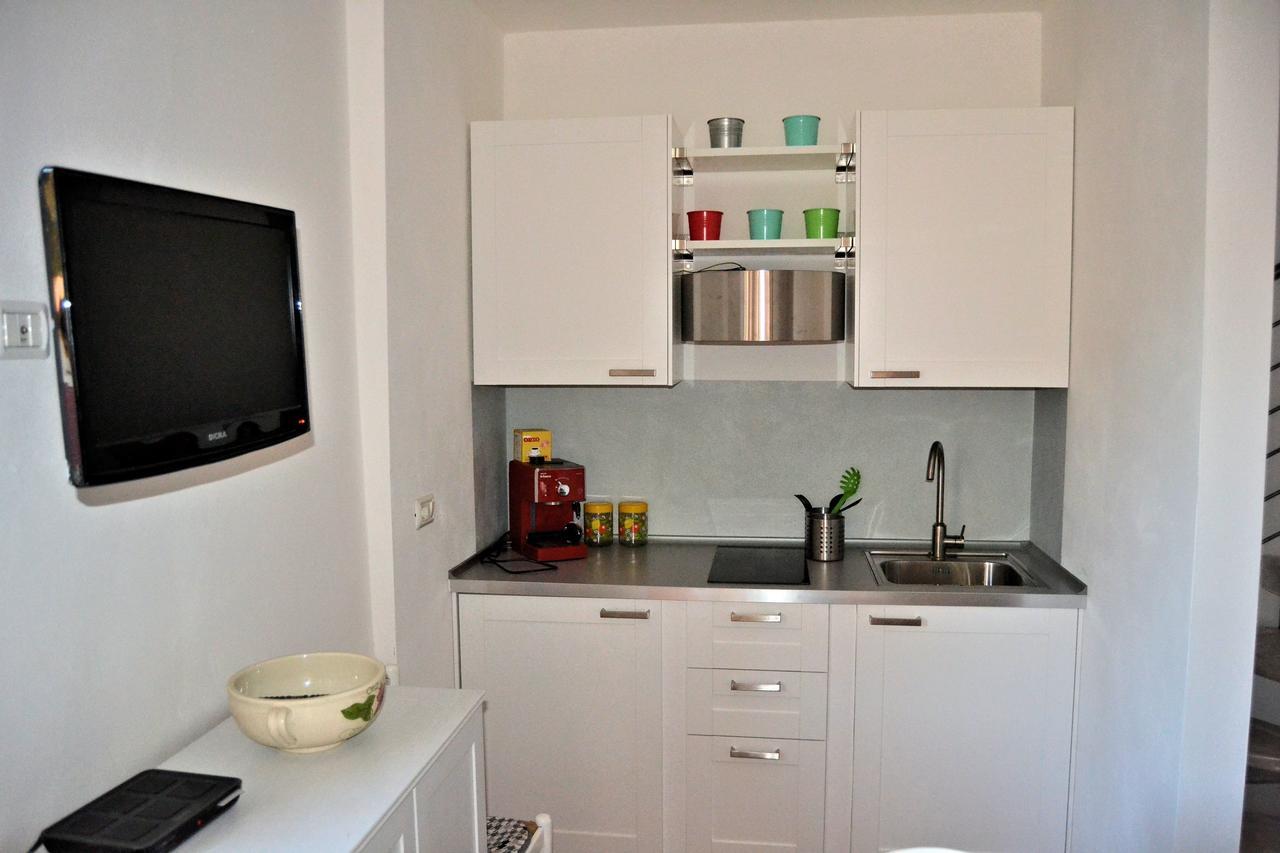Apartament Le Soleil Spiaggia di Cavoli Zewnętrze zdjęcie